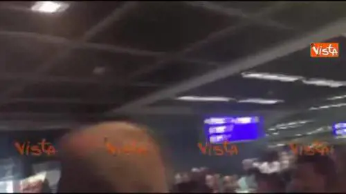 Francoforte aereoporto, i passeggeri ricevono indicazioni per evacuare 