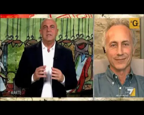 Crozza: "Renzi adottato alla nascita"