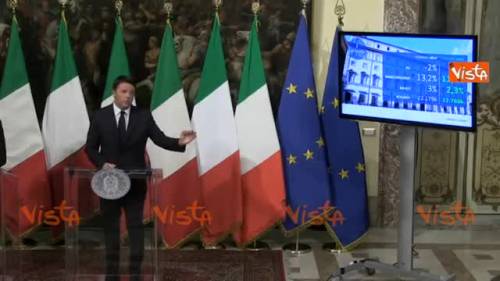 Renzi: ecco i due selfie oggi Italia meglio di due anni fa