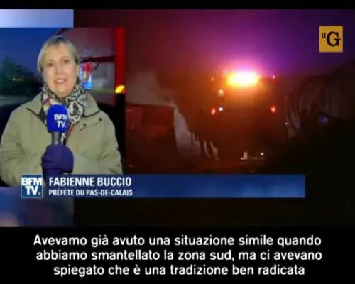 Calais, prefetto giustifica migranti: "Incendi? È la loro tradizione"