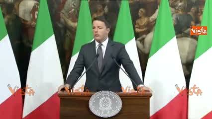 Renzi: "Stiamo vivendo periodo davvero duro "