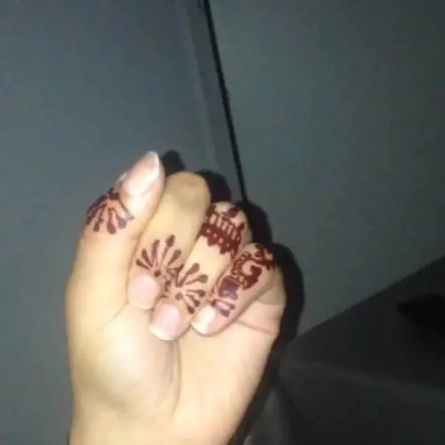 La mano con quattro dita: ecco il trucco