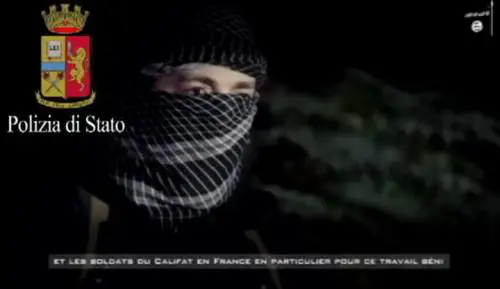 Così il jihadista milanese usava il figlio per la propaganda Isis