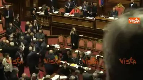 Il time-lapse della votazione in aula