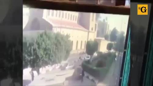 Così hanno attaccato la cattedrale copta al Cairo