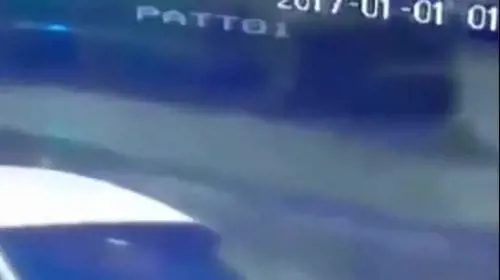 Istanbul, l'attentatore spara all'impazzata fuori dal locale 