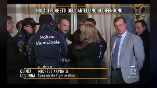 Quinta Colonna, sviene in diretta il comandante