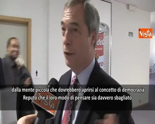 Farage: "Ho invitatato Trump al Parlamento Ue, ma eurodeputati hanno mente piccola"