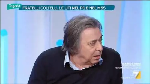 Lite in tv tra Freccero e Romani: "Cosa ha fatto la Raggi", "Io seguo l'Appendino"