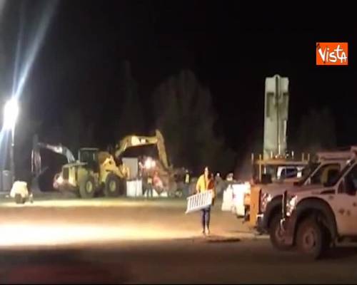 Diga di Oroville a rischio: si lavora di notte