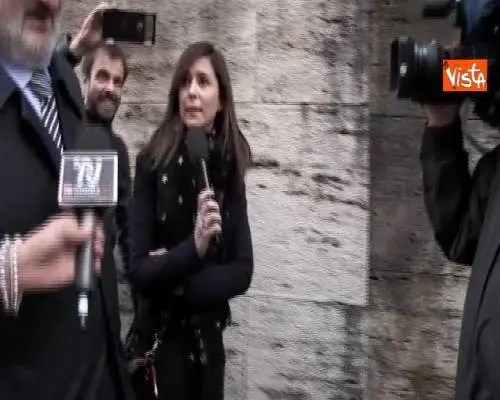 Banani in piazza Duomo e primarie del PD. La settimana in un minuto