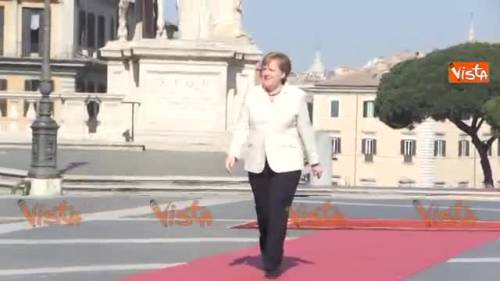 Trattati Roma: la Merkel incontra la Raggi