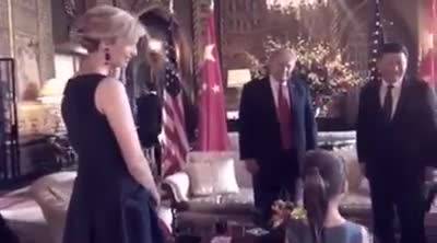 La nipote di Trump fa la serenata in cinese a Xi