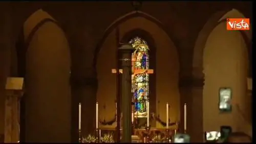 Imprevisto nello scoppio del carro, ma la colomba vola bene