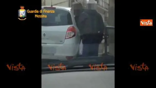 Cieco totale ma giocava alle slot, a Messina arrestati 5 falsi invalidi