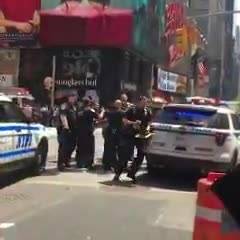 Times Square, l'arresto del conducente dell'auto