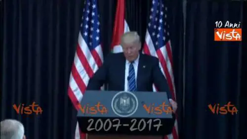 Attentato Manchester, Trump definisce i terroristi dei “perdenti malvagi”