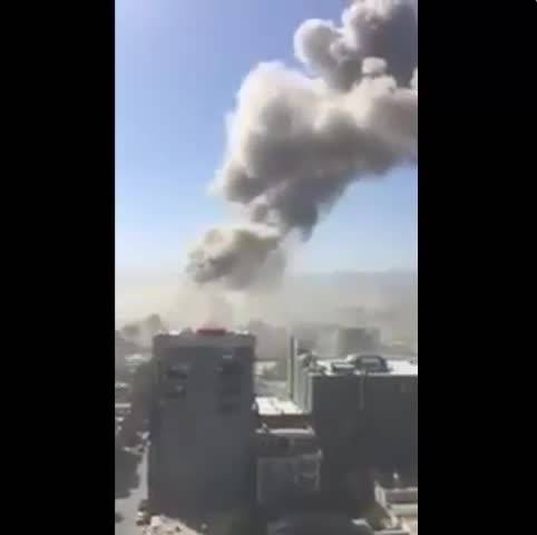 Kabul, il momento dell'esplosione