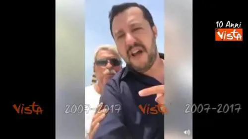 Il bagnino a Salvini: "Siamo camerati"