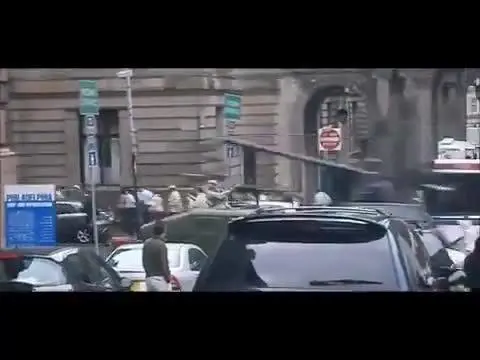 Parigi, il panico a Notre Dame