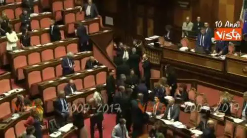 Ius Soli, "Fascisti, fascisti" il coro dai banchi del Pd contro la Lega