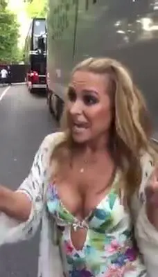 Anastacia balla Occidentali's Karma