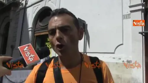 Vaccini, 'Non finisce qui', le reazioni dalla piazza dei NoVax