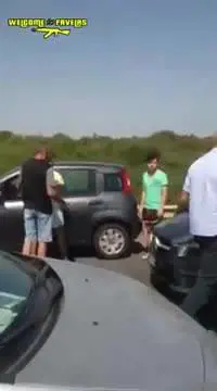 Torvaianica, rissa tra autista Atac e automobilista