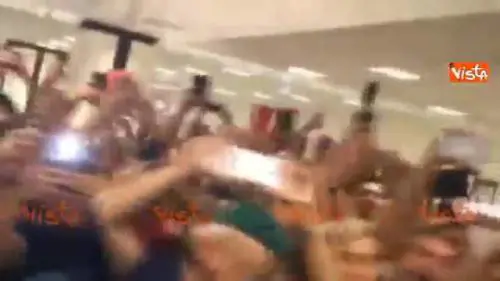 Bagno di folla a Roma per Schick