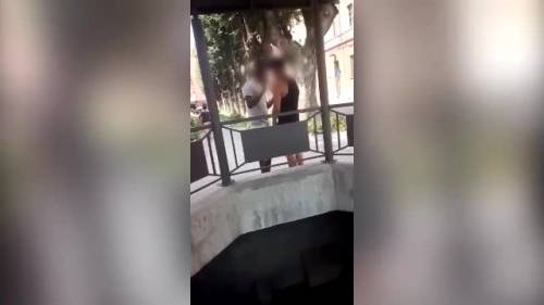 Due minorenni aggrediscono richiedente asilo