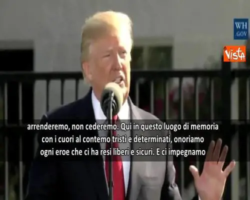 Trump: "11 settembre, nessuno potrà distruggere l'America unita"