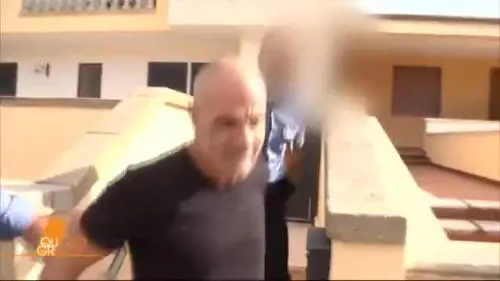 Il padre di Noemi a casa del fidanzato: "È stato il padre"