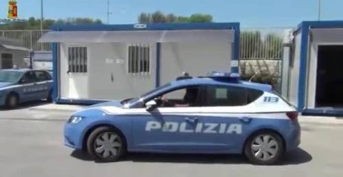 Scafisti traditi da un video: arrestati 5 tunisini