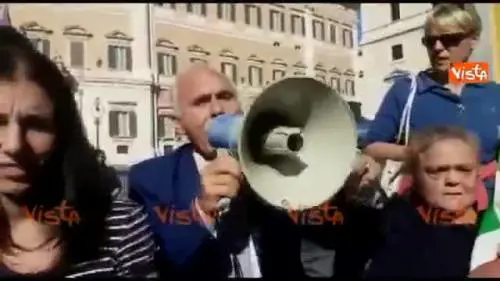 Rissa sfiorata fra il papà di Di Battista e il generale Pappalardo