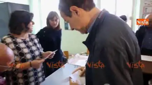Elezioni, Musumeci: "Viva la Sicilia, che Dio ci aiuti!"