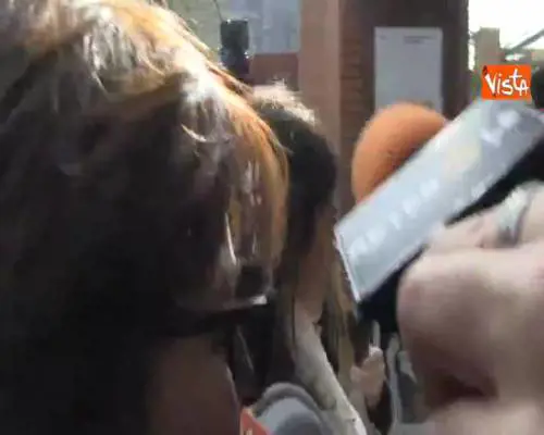 Aggressione Ostia, Raggi: un atto ignobile