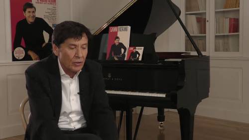 Gianni Morandi al Giornale.it presenta il nuovo album D'amore e d'autore"