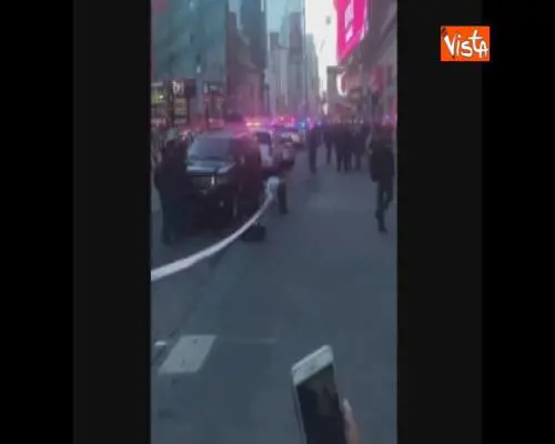 Esplosione a Manhattan, la polizia transenna la zona