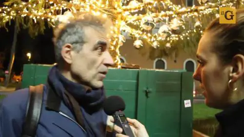 Goodbye Spelacchio, i romani dicono addio all'albero-star