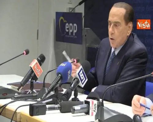 Berlusconi: "Flat tax progressiva ma di Consulta nessuno puo' essere certo"