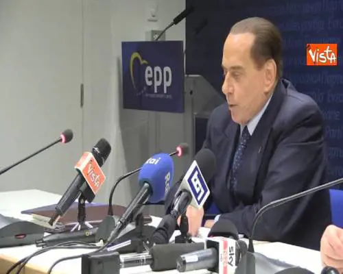 Berlusconi: "No a grande coalizione in Italia, vinceremo noi"