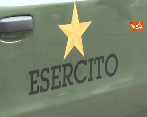 Militare si suicida alla stazione metro. Chiusa la stazione Barberini di Roma