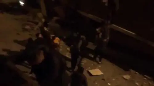 Panico per le strade di Taiwan dopo il sisma