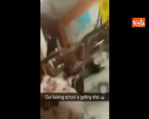 Sparatoria in Florida, il terrore degli studenti al momento degli spari