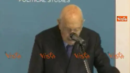 Napolitano: Gentiloni e' riferimento essenziale per la governabilità