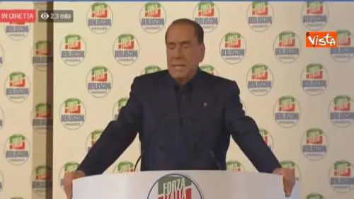 "M5S prende ordini da un condannato"