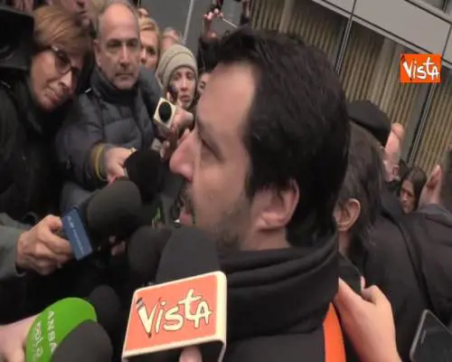 Salvini: "Centrodestra unito al Colle''