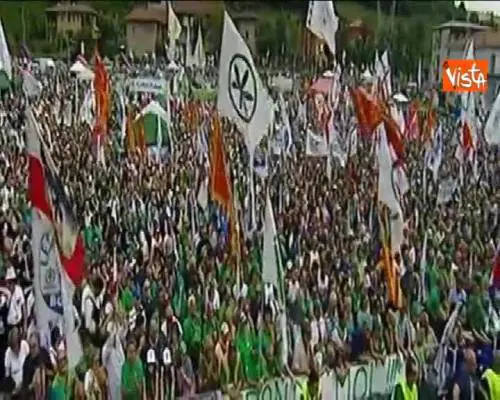 Il senatore nero della Lega: ''Sono razzista, prima gli italiani''