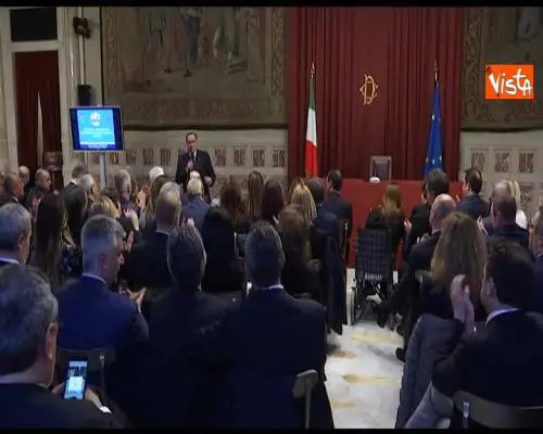 Berlusconi: ''Abbiamo impedito a M5S di avere la maggioranza, obiettivo raggiunto''