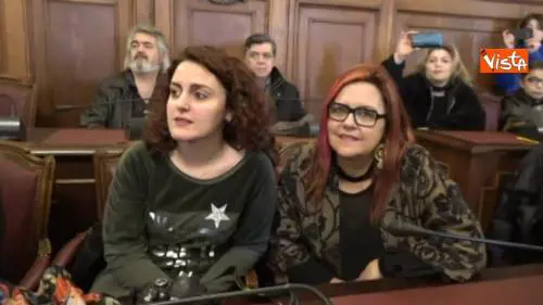 Ermal Meta riceve le chiavi della città di Bari: "Con la musica si combattono le paure"